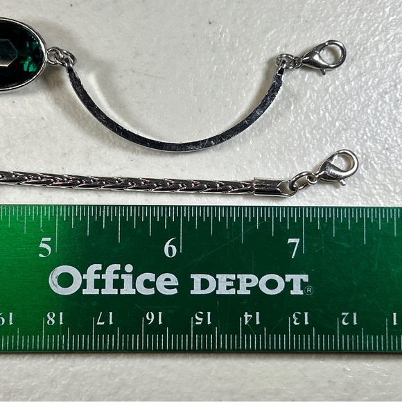 Lot of 2 Fashion Jewelry Bracelets Emerald Color on Silver/ Ruby Color on Silver - Picture 7 of 7